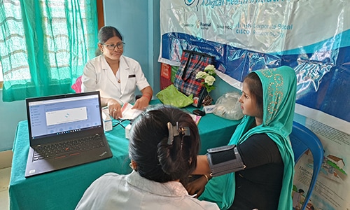 Image of a doctor and two patients